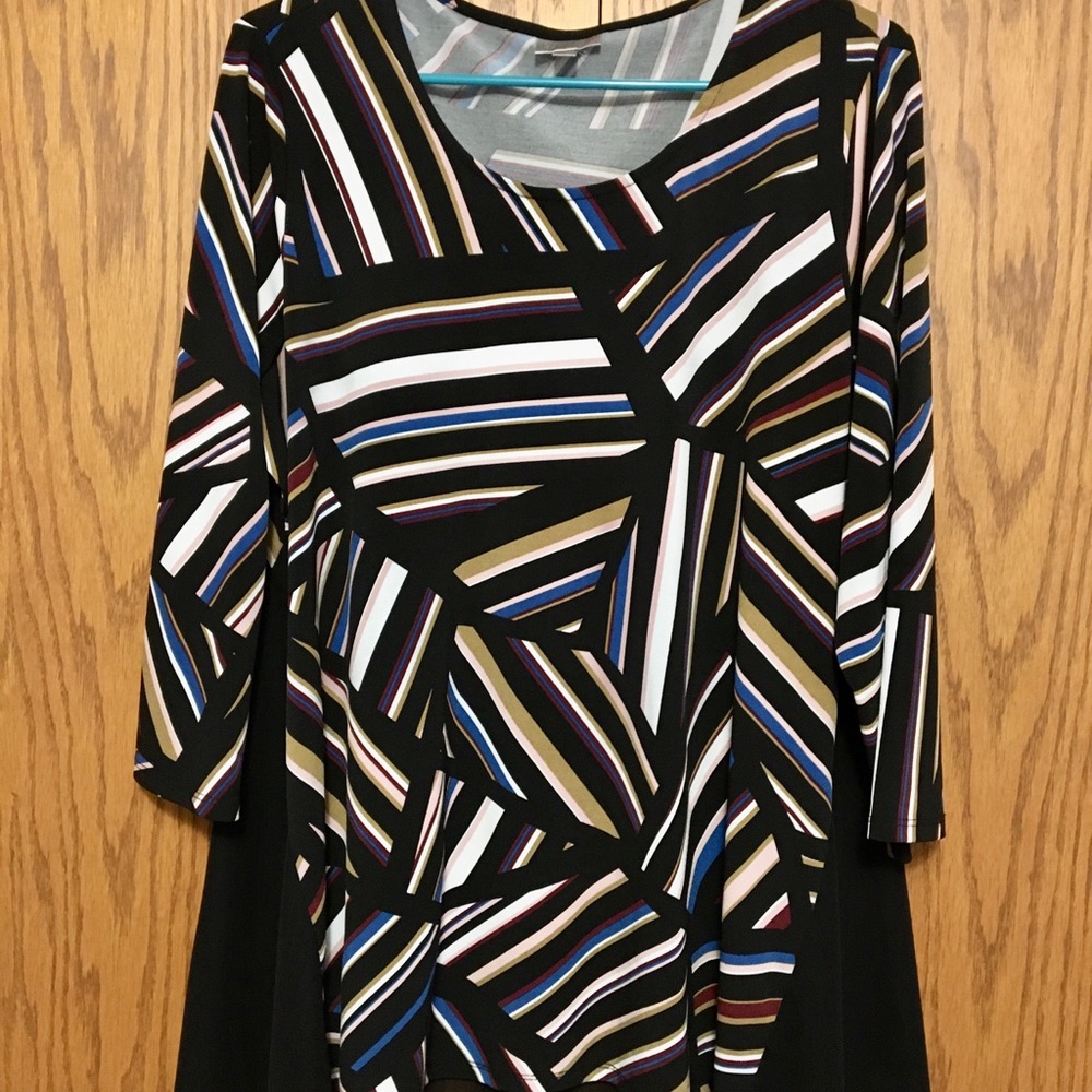 Sharkbite Hem Top